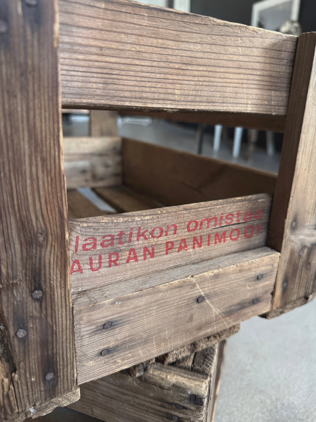 Vanha Auran Panimon juomalaatikko