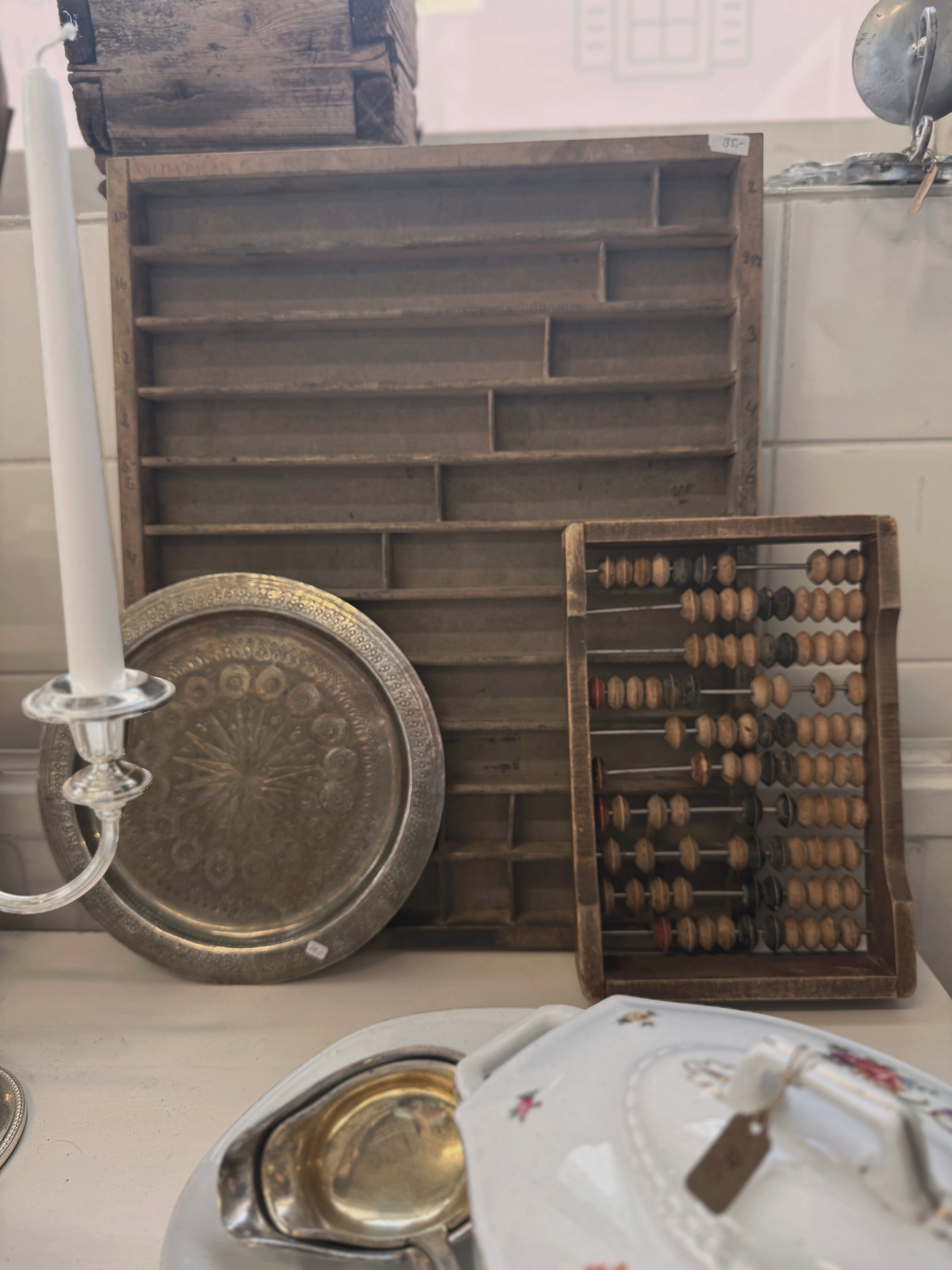 Vintage helmitaulu