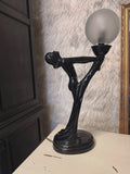 Art Deco Lady Lamp – musta figuurivalaisin