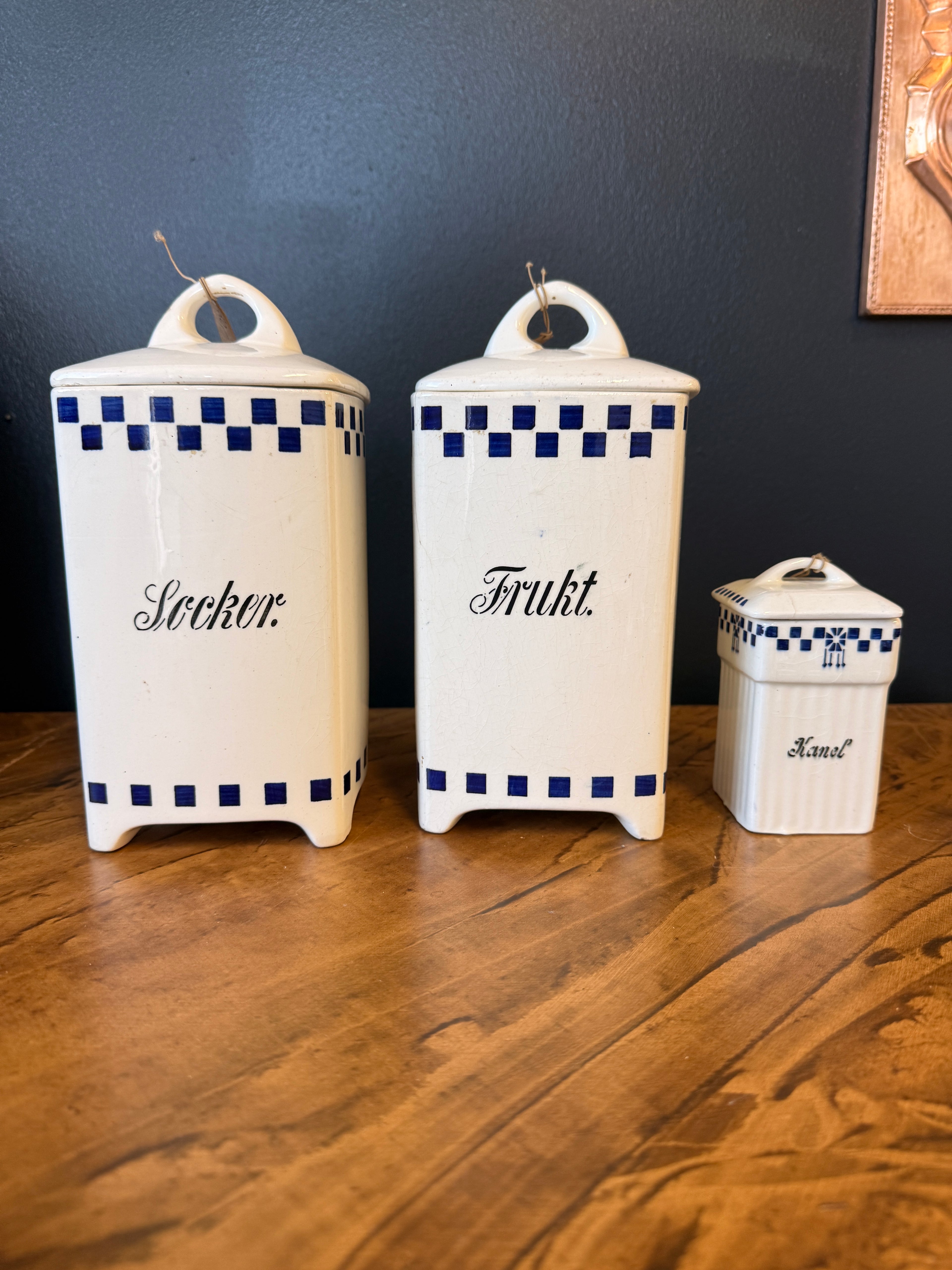Keraamiset säilytyspurkit – Socker, Frukt & Kanel
